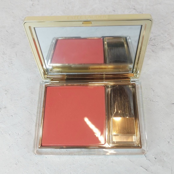 LNNB Estée Lauder Naughty Satin Pure Color Blush - Picture 1 of 5